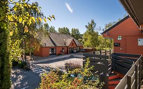 Campanile Nature - Niort Est La Creche